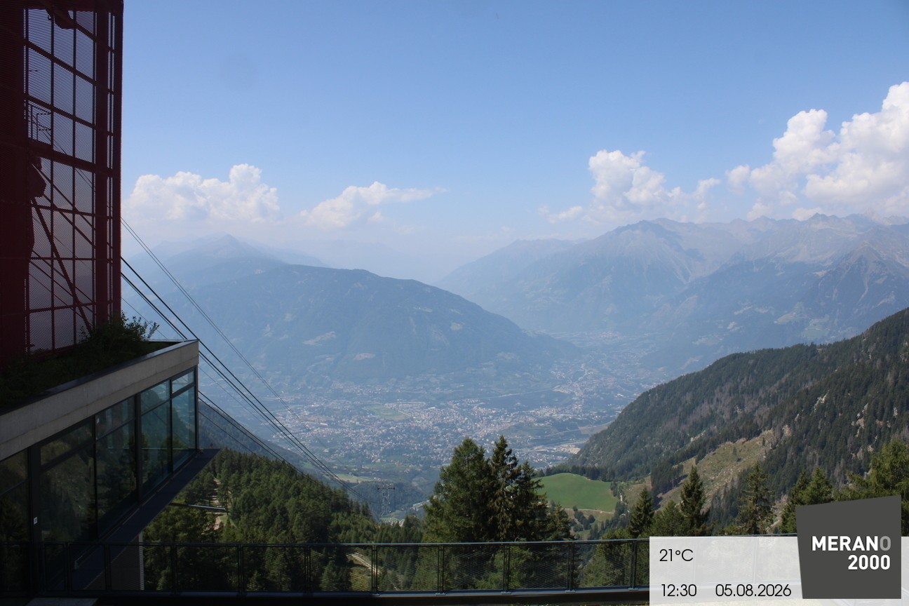 Archiv Foto Webcam Blick auf Meran