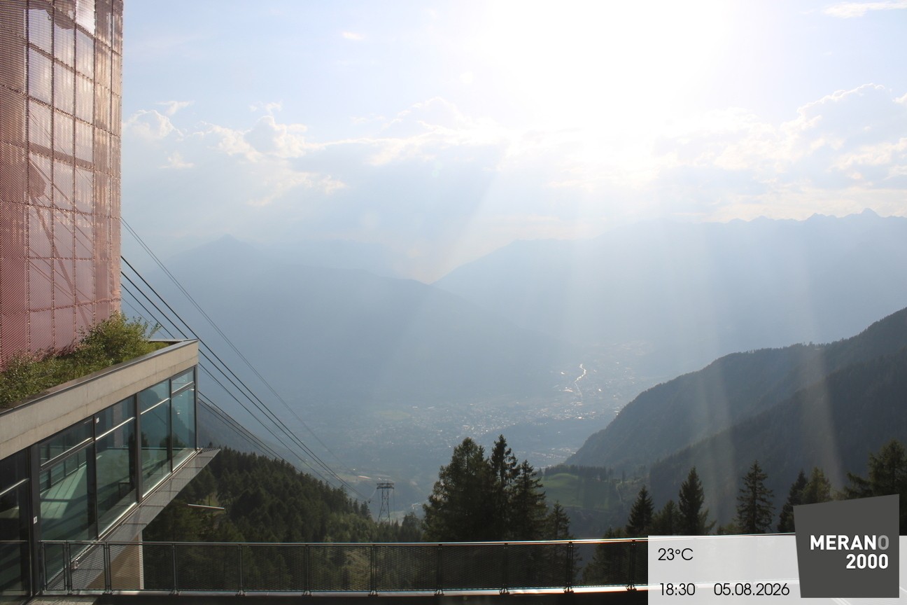 Archiv Foto Webcam Blick auf Meran