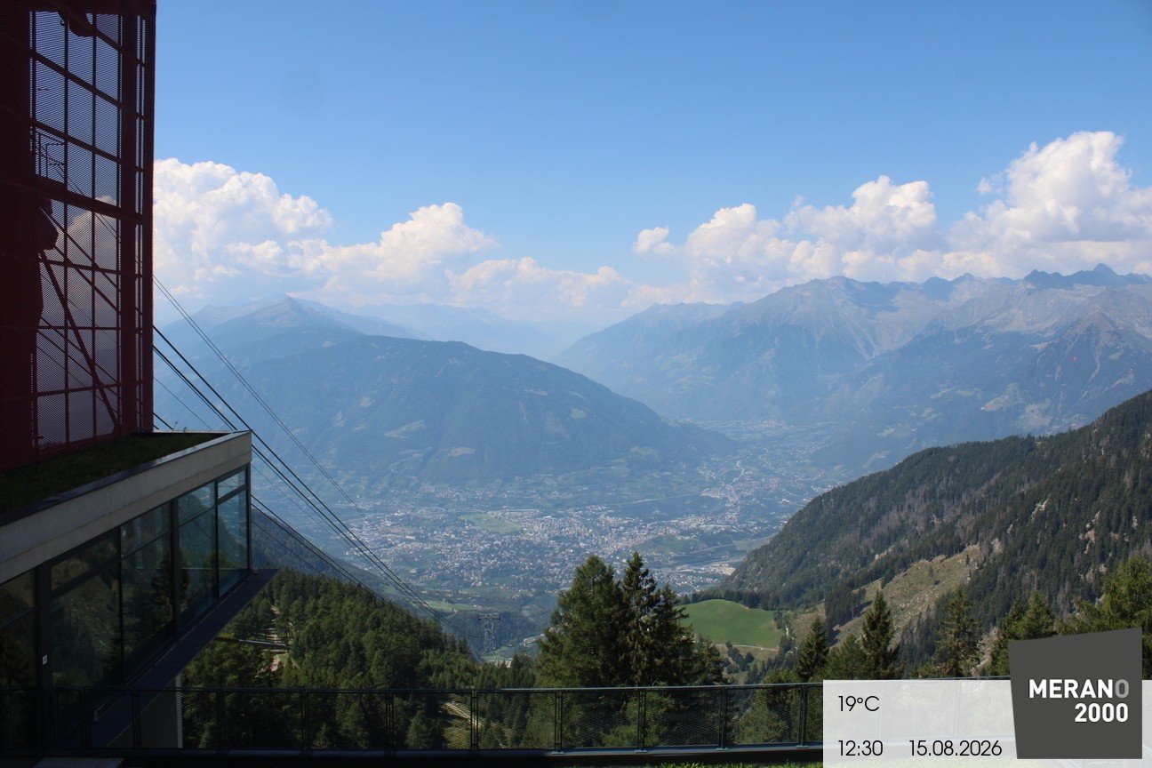 Archiv Foto Webcam Blick auf Meran