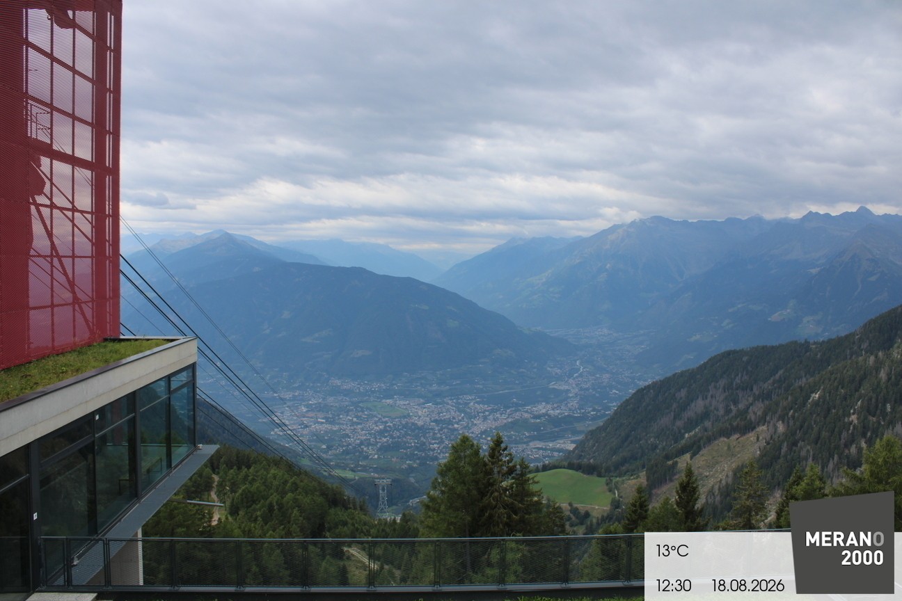 Archiv Foto Webcam Blick auf Meran