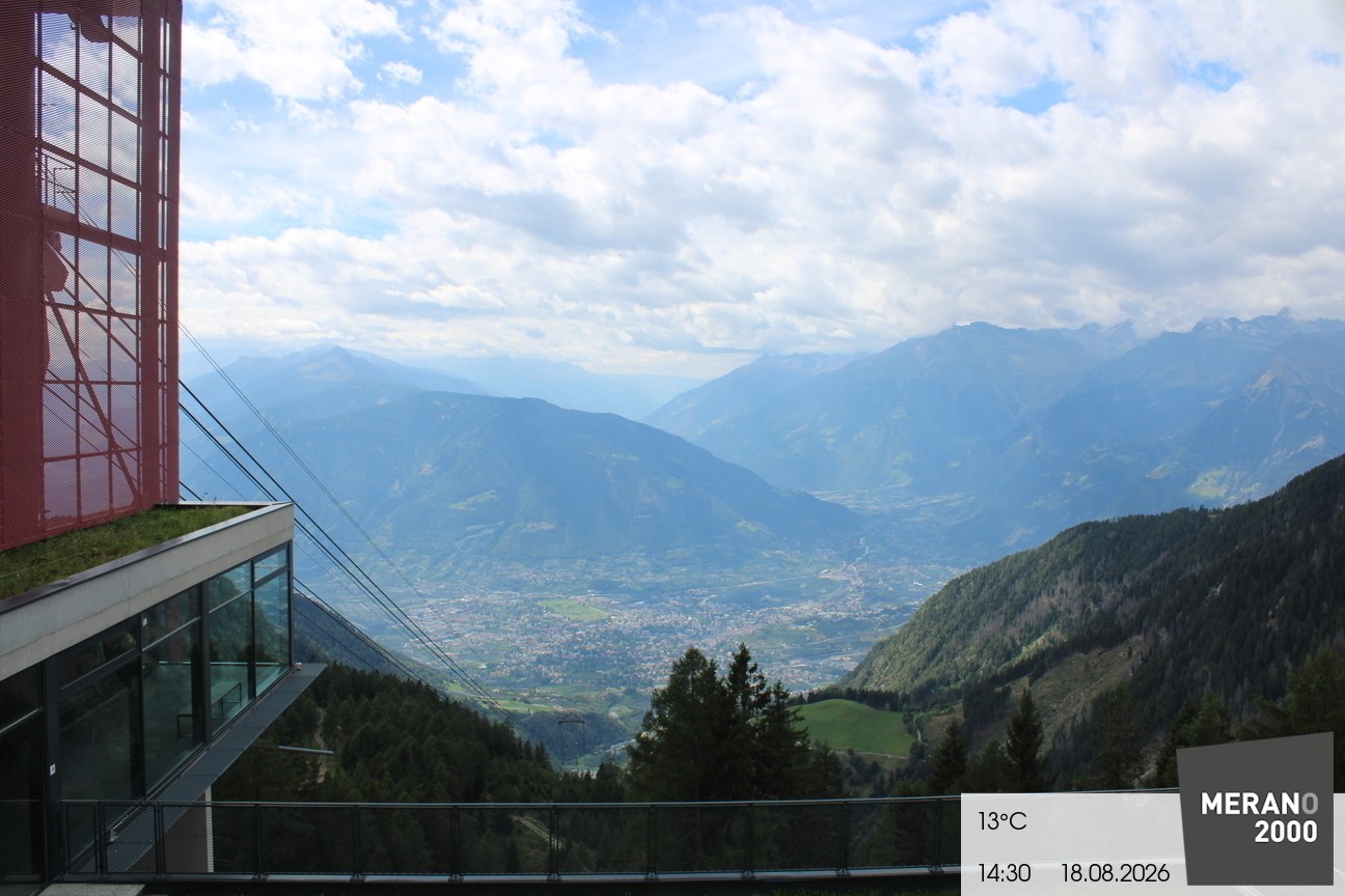 Archiv Foto Webcam Blick auf Meran