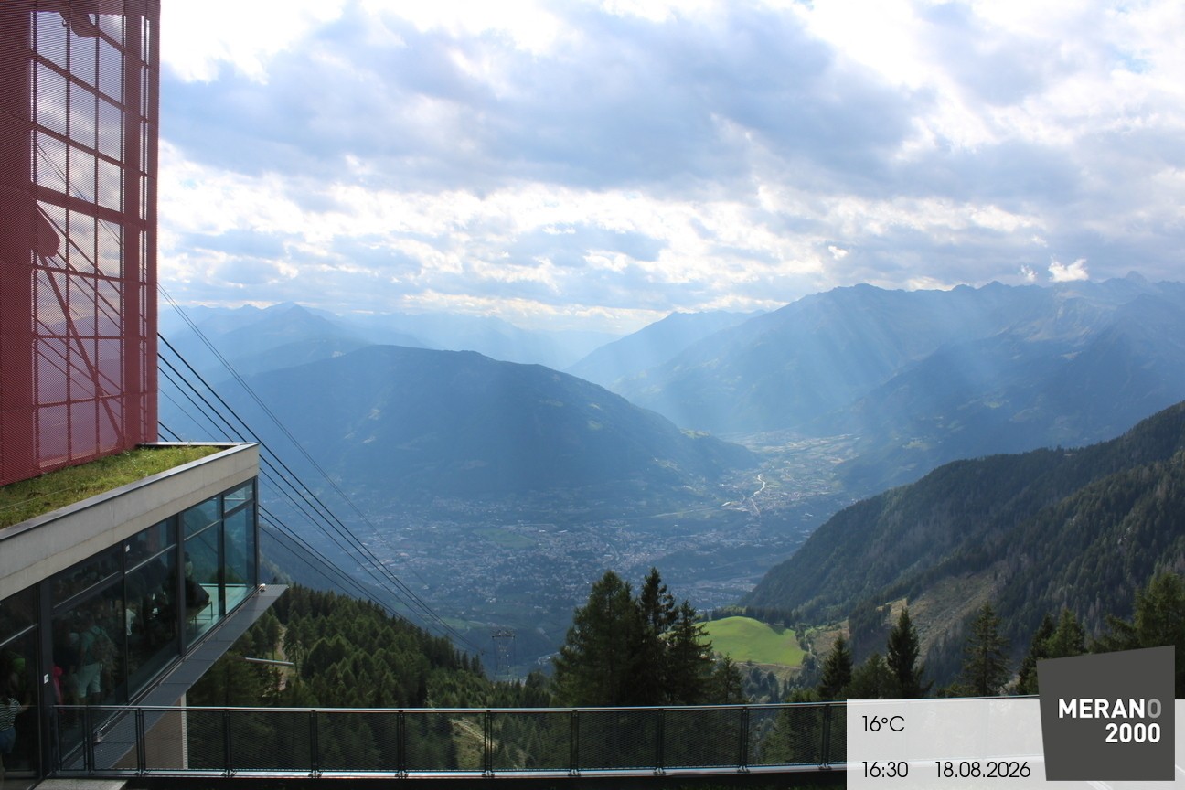 Archiv Foto Webcam Blick auf Meran