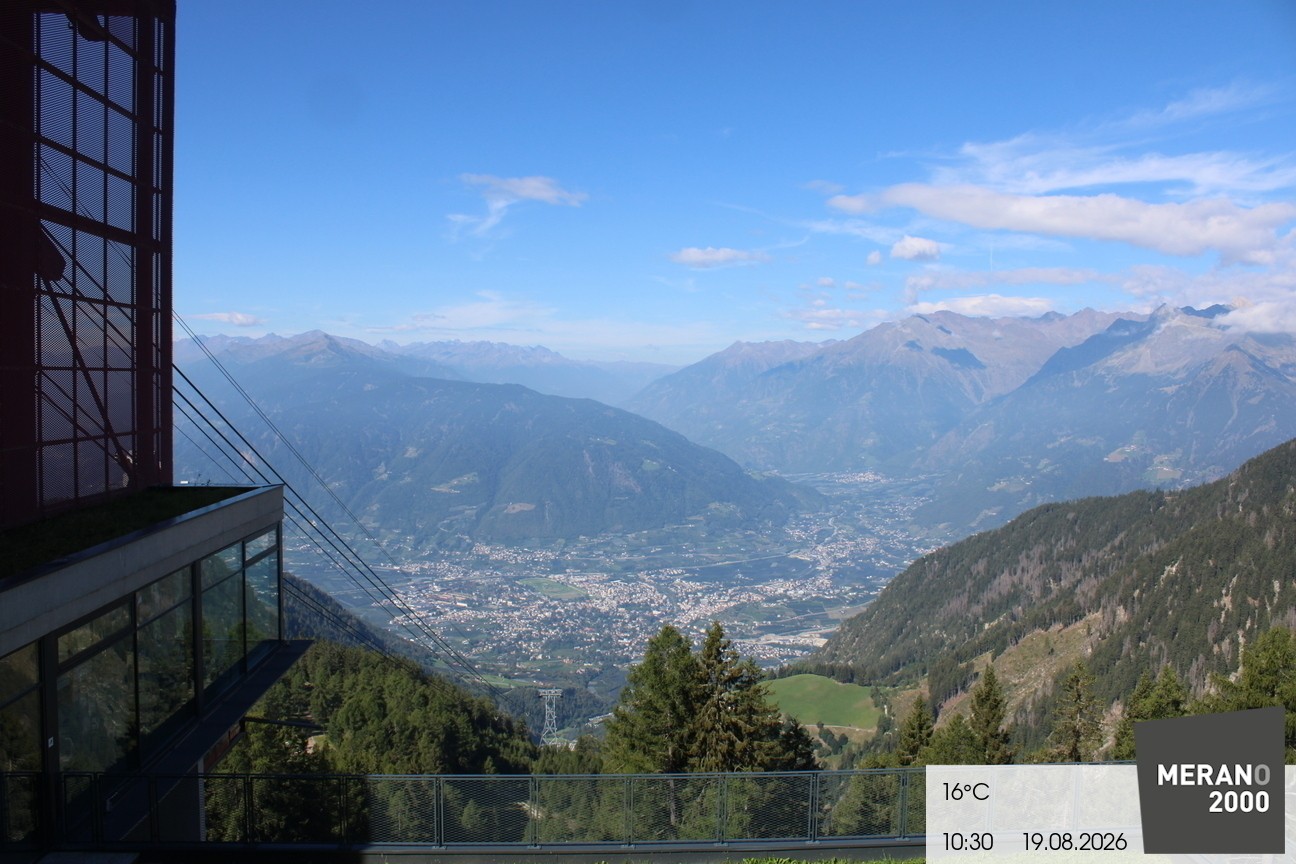 Archiv Foto Webcam Blick auf Meran