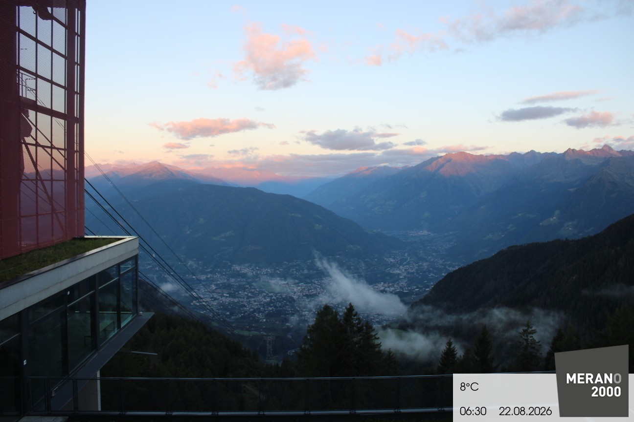 Archiv Foto Webcam Blick auf Meran