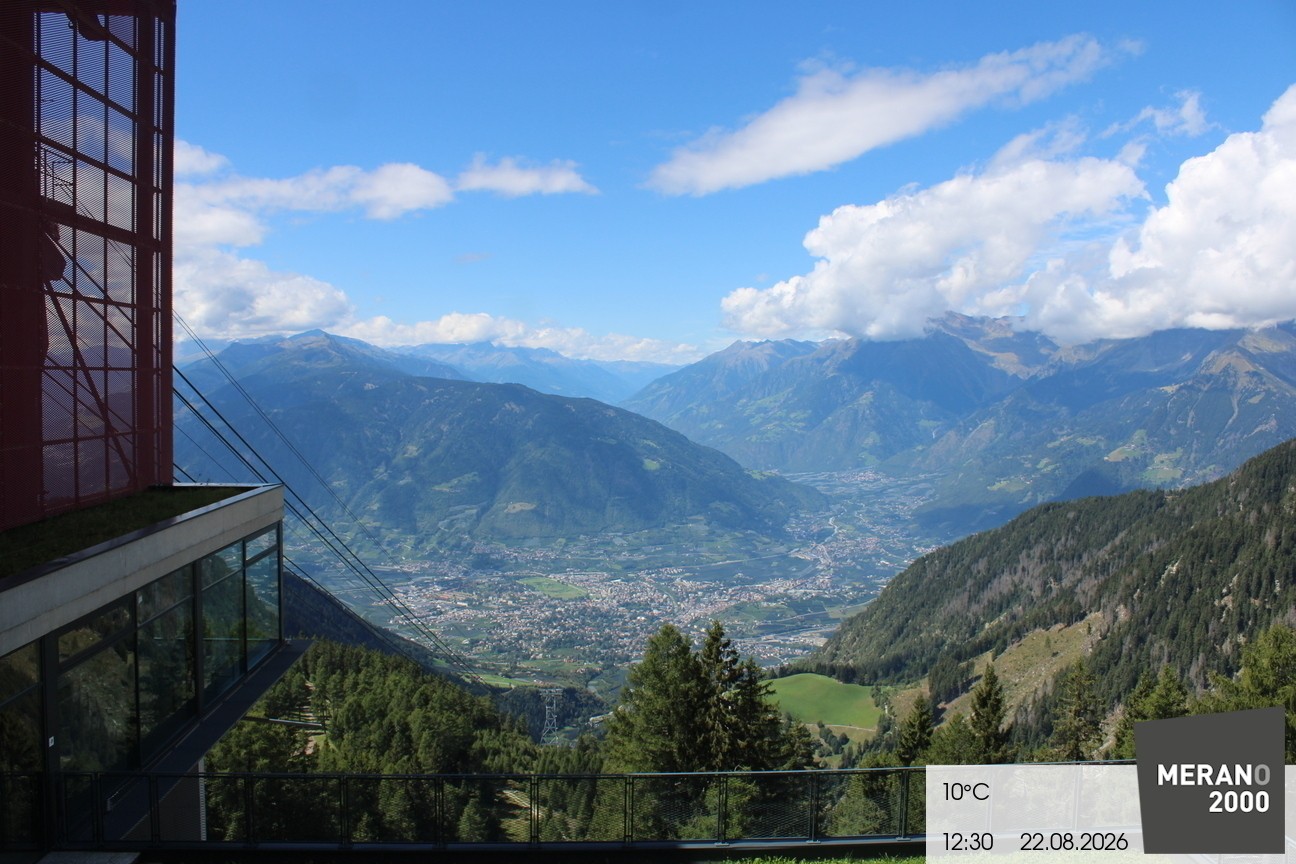 Archiv Foto Webcam Blick auf Meran