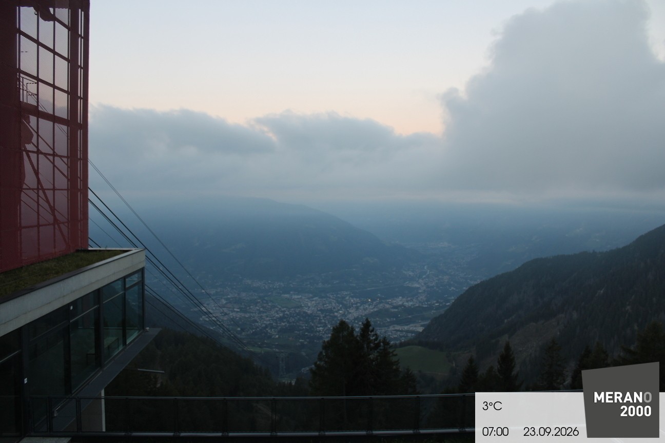 Archiv Foto Webcam Blick auf Meran