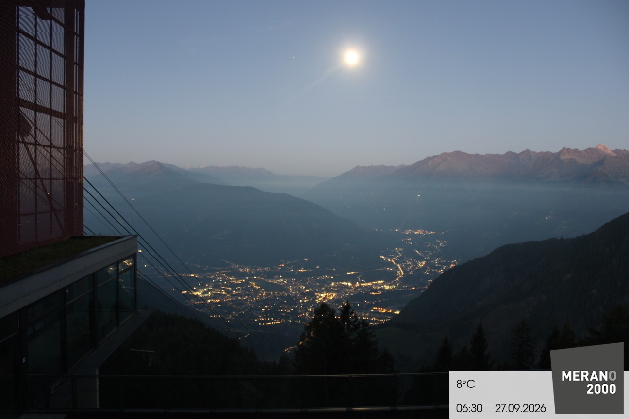 Archiv Foto Webcam Blick auf Meran