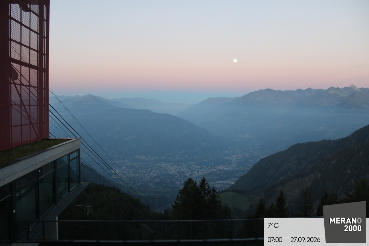Archiv Foto Webcam Blick auf Meran