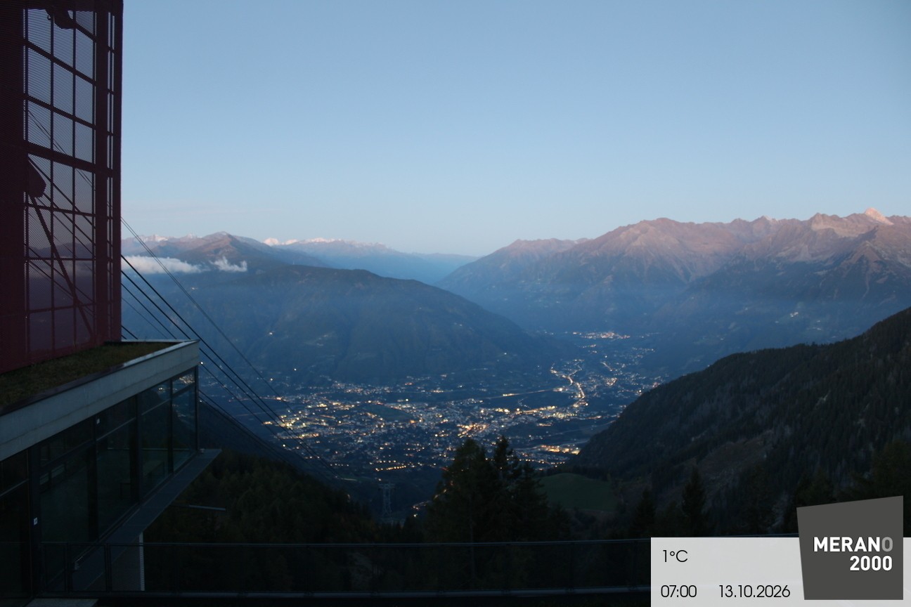 Archiv Foto Webcam Blick auf Meran