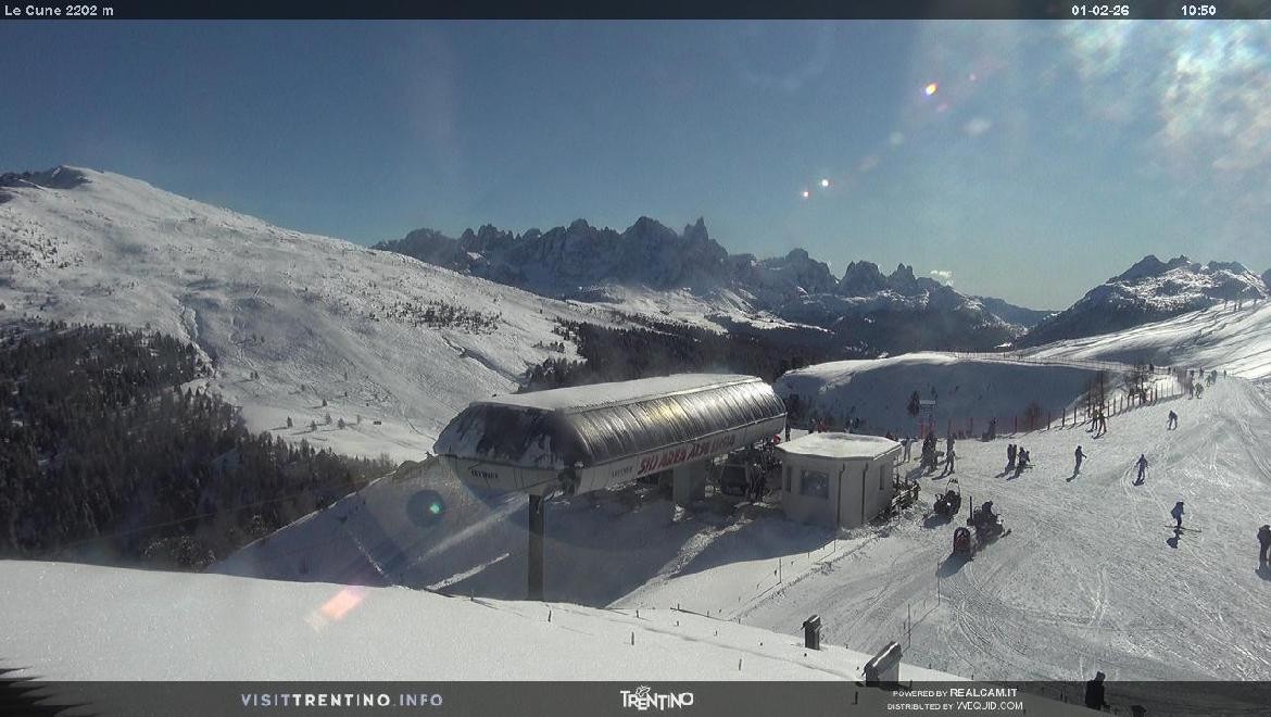 Archiv Foto Webcam Bergstation Le Cune, Trentino