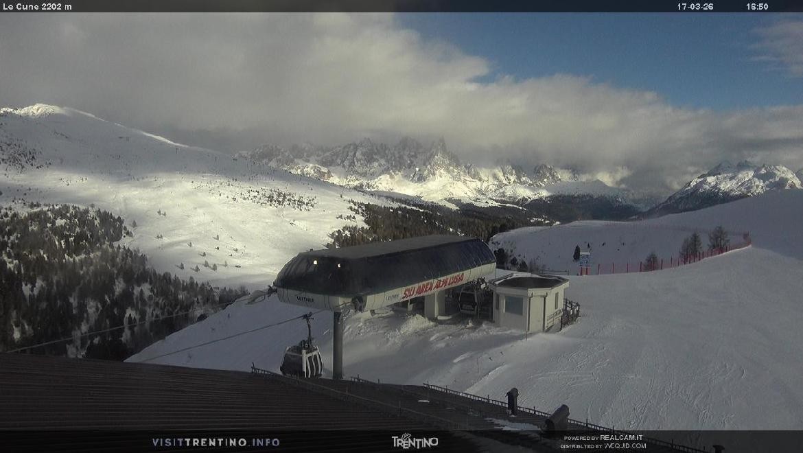Archiv Foto Webcam Bergstation Le Cune, Trentino
