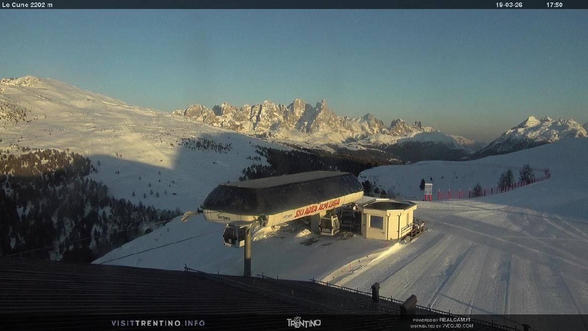 Archiv Foto Webcam Bergstation Le Cune, Trentino