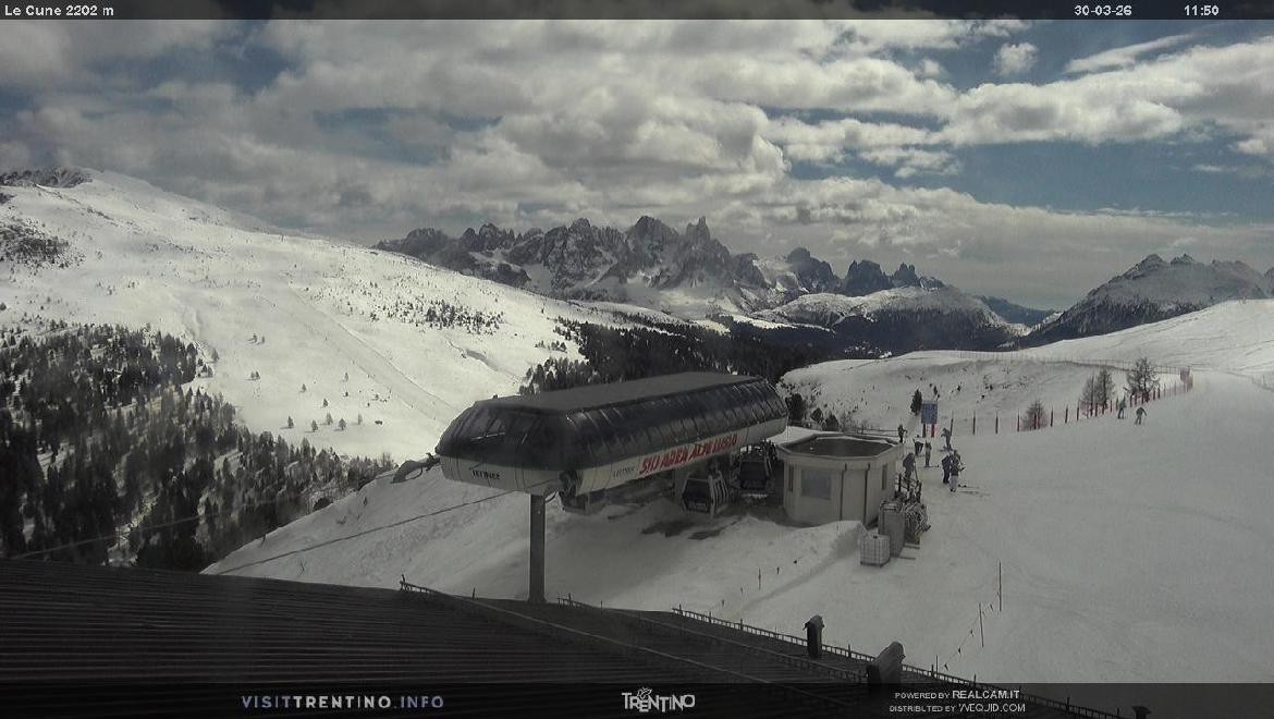 Archiv Foto Webcam Bergstation Le Cune, Trentino