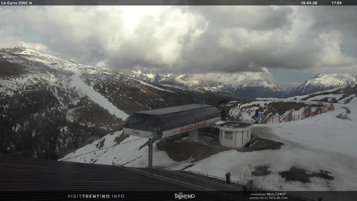 Archiv Foto Webcam Bergstation Le Cune, Trentino