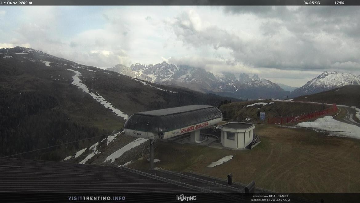 Archiv Foto Webcam Bergstation Le Cune, Trentino