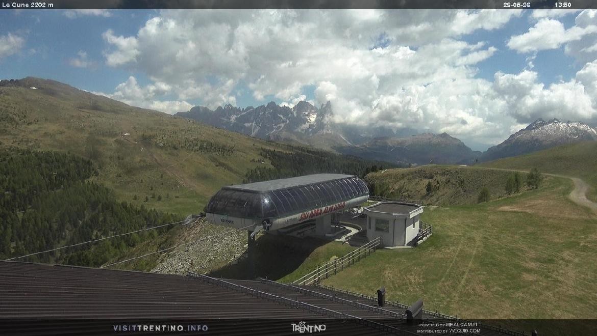 Archiv Foto Webcam Bergstation Le Cune, Trentino