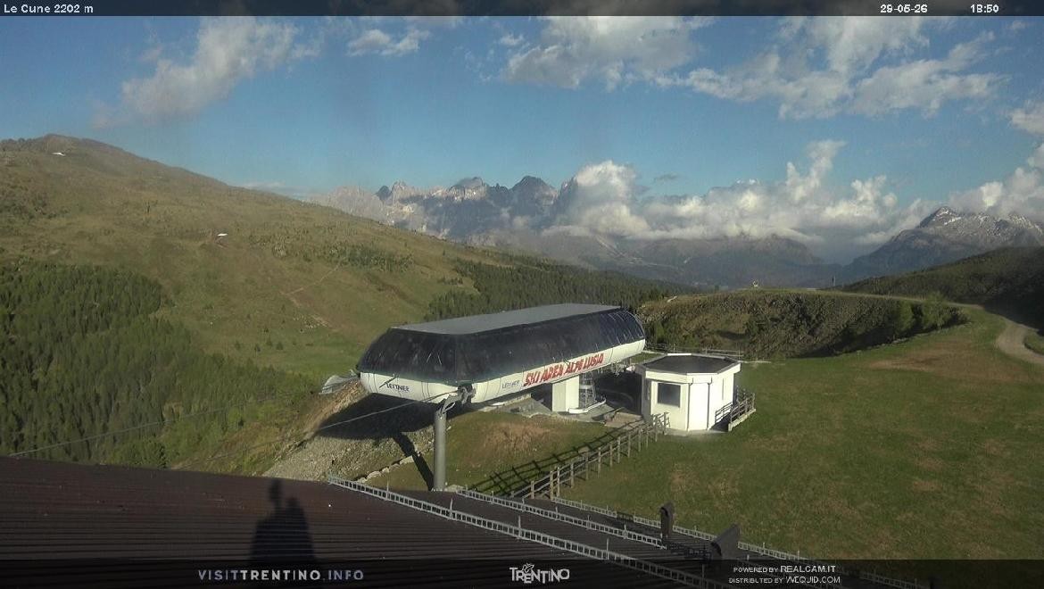 Archiv Foto Webcam Bergstation Le Cune, Trentino