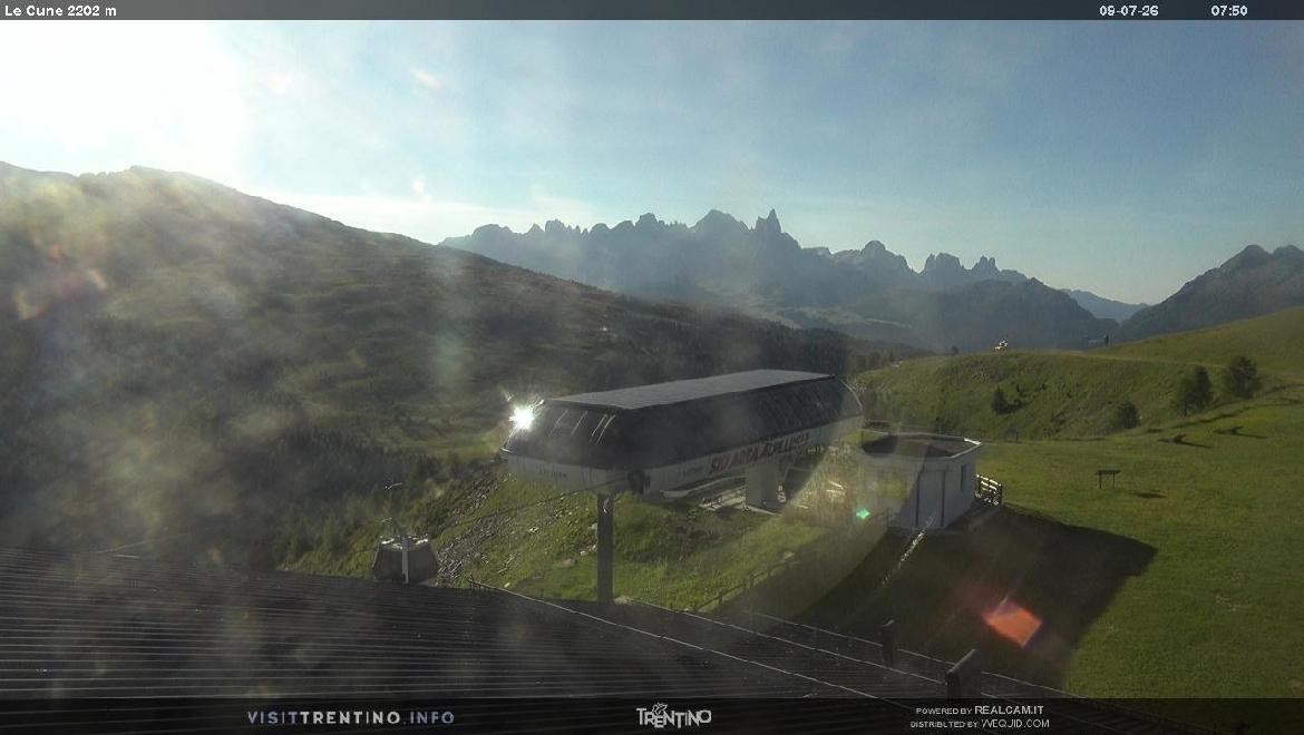 Archiv Foto Webcam Bergstation Le Cune, Trentino