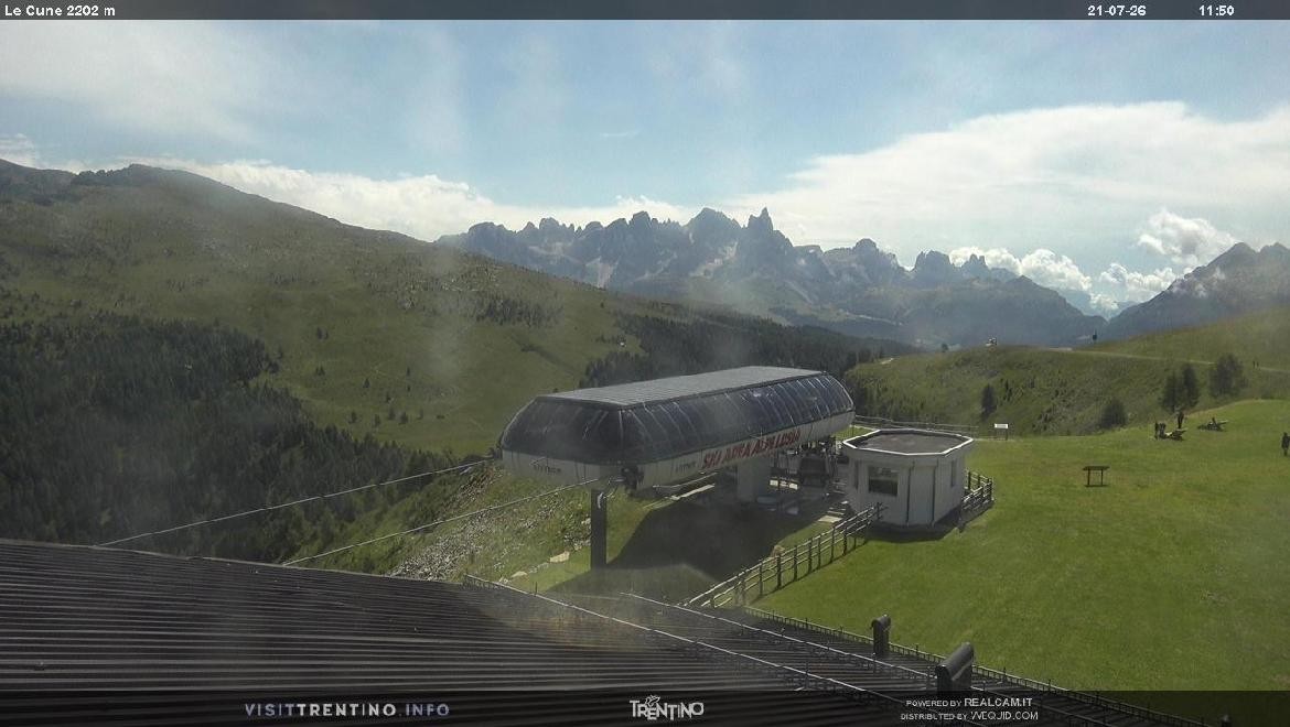 Archiv Foto Webcam Bergstation Le Cune, Trentino