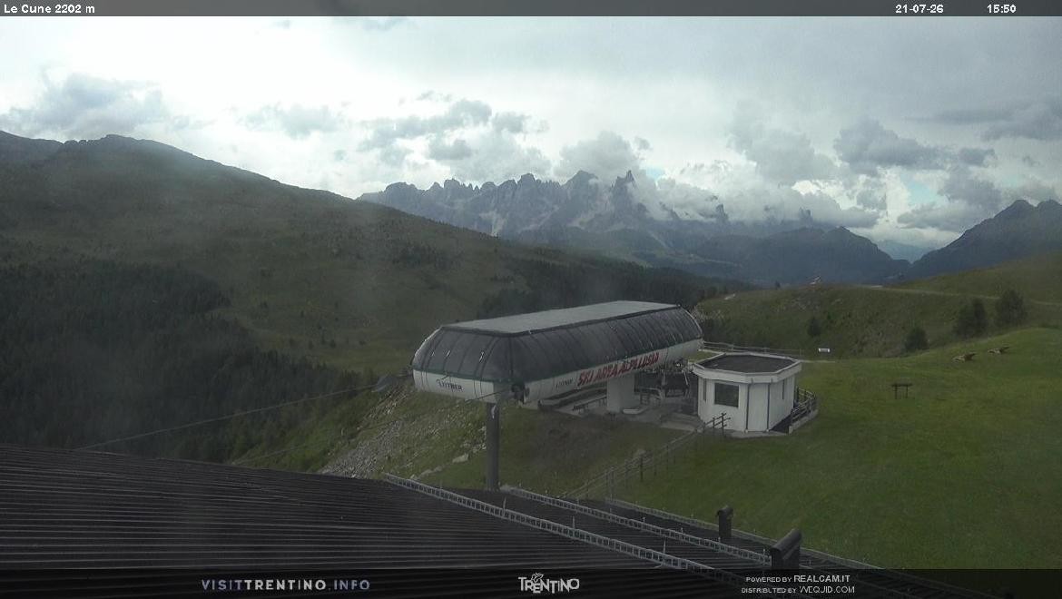 Archiv Foto Webcam Bergstation Le Cune, Trentino