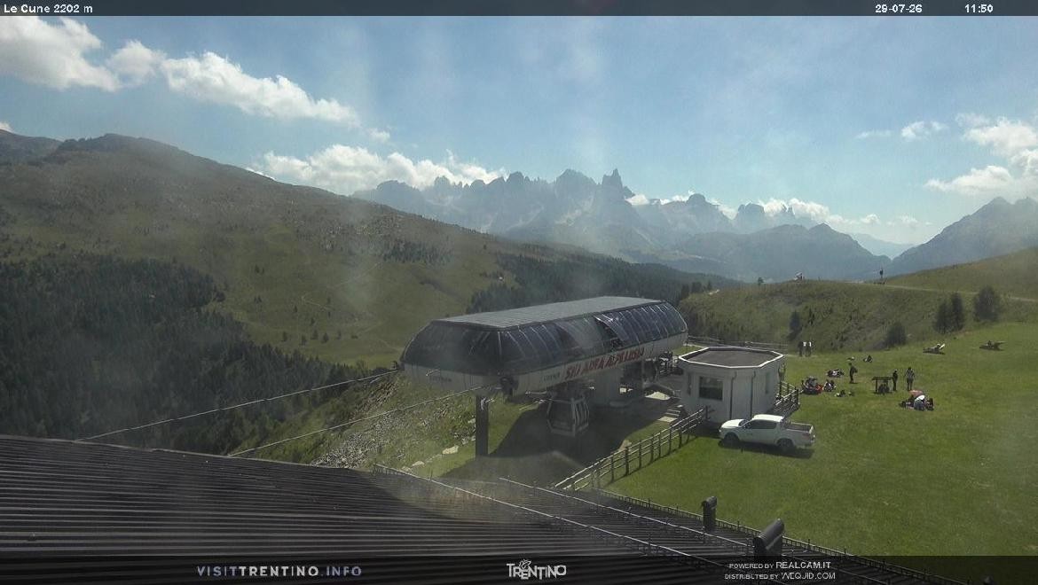 Archiv Foto Webcam Bergstation Le Cune, Trentino