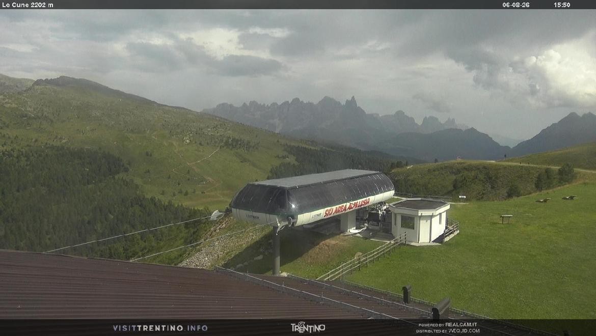 Archiv Foto Webcam Bergstation Le Cune, Trentino