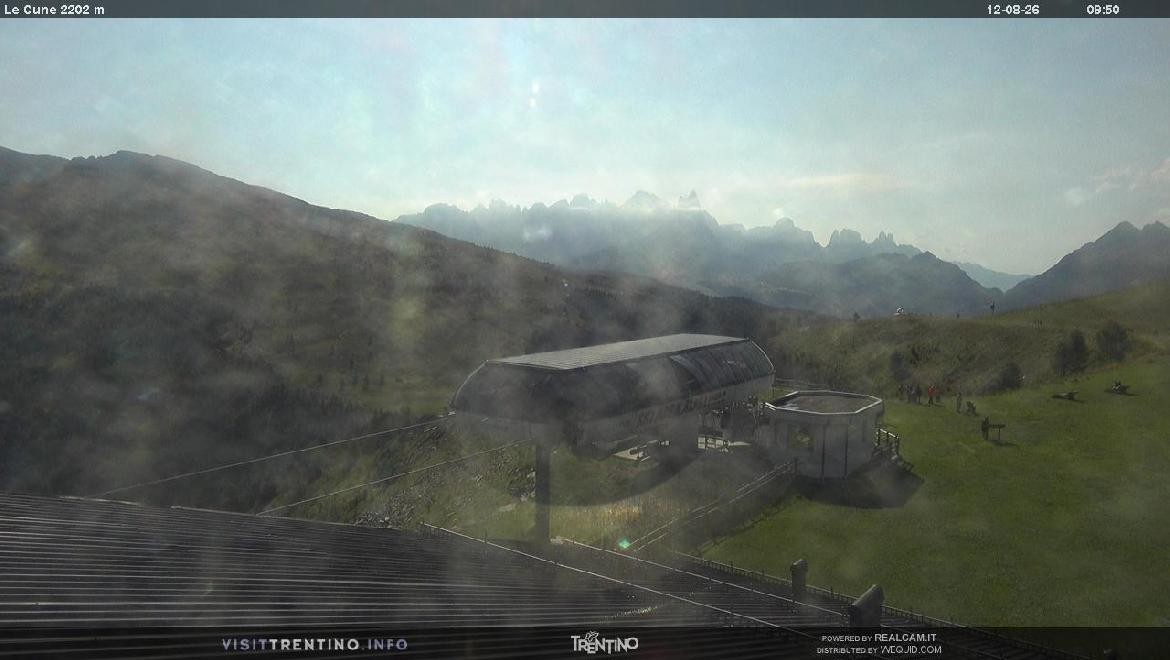 Archiv Foto Webcam Bergstation Le Cune, Trentino