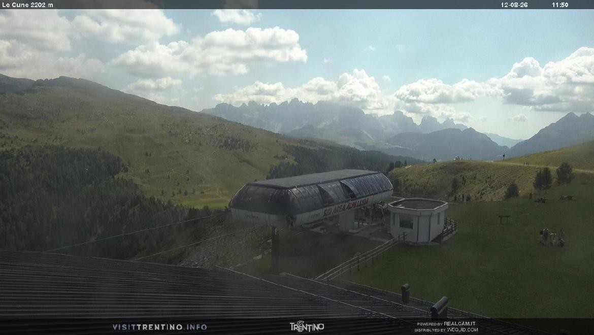 Archiv Foto Webcam Bergstation Le Cune, Trentino