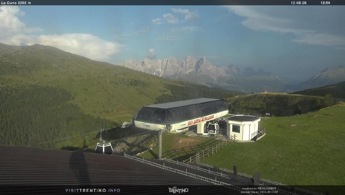Archiv Foto Webcam Bergstation Le Cune, Trentino