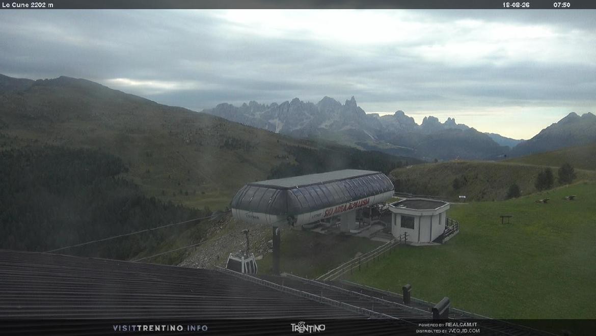 Archiv Foto Webcam Bergstation Le Cune, Trentino