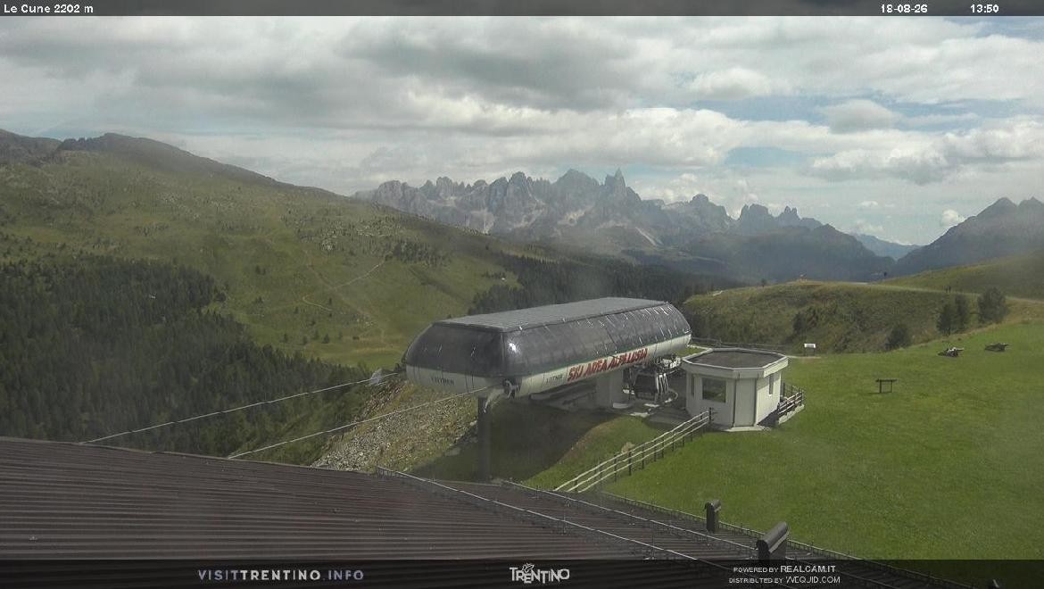 Archiv Foto Webcam Bergstation Le Cune, Trentino