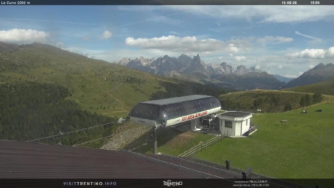 Archiv Foto Webcam Bergstation Le Cune, Trentino