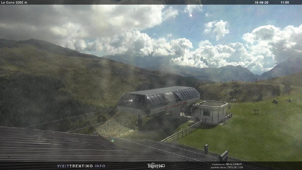 Archiv Foto Webcam Bergstation Le Cune, Trentino