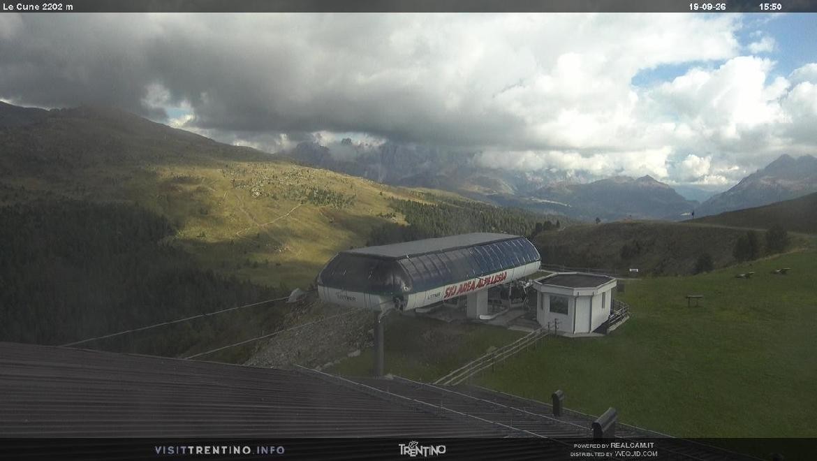 Archiv Foto Webcam Bergstation Le Cune, Trentino