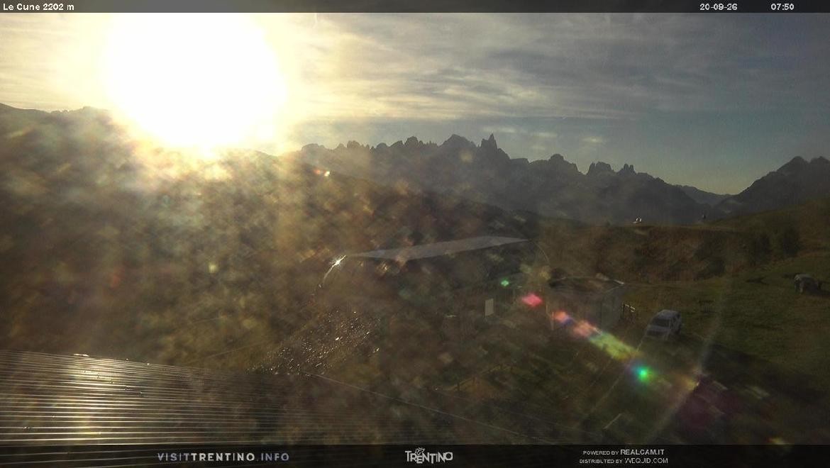 Archiv Foto Webcam Bergstation Le Cune, Trentino