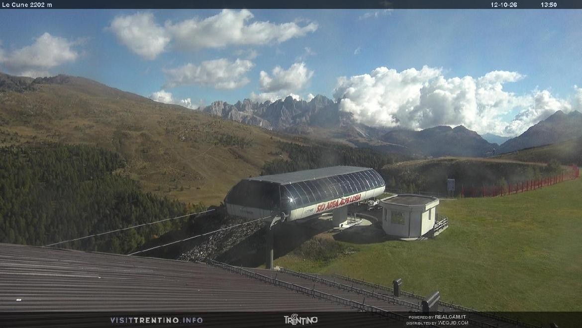 Archiv Foto Webcam Bergstation Le Cune, Trentino