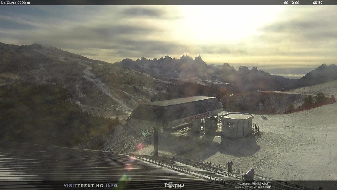 Archiv Foto Webcam Bergstation Le Cune, Trentino