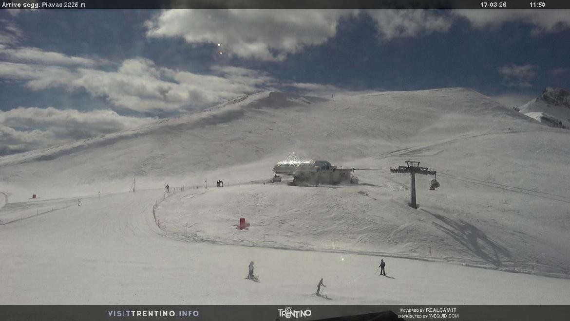 Archiv Foto Webcam Bergstation Piavac, Trentino