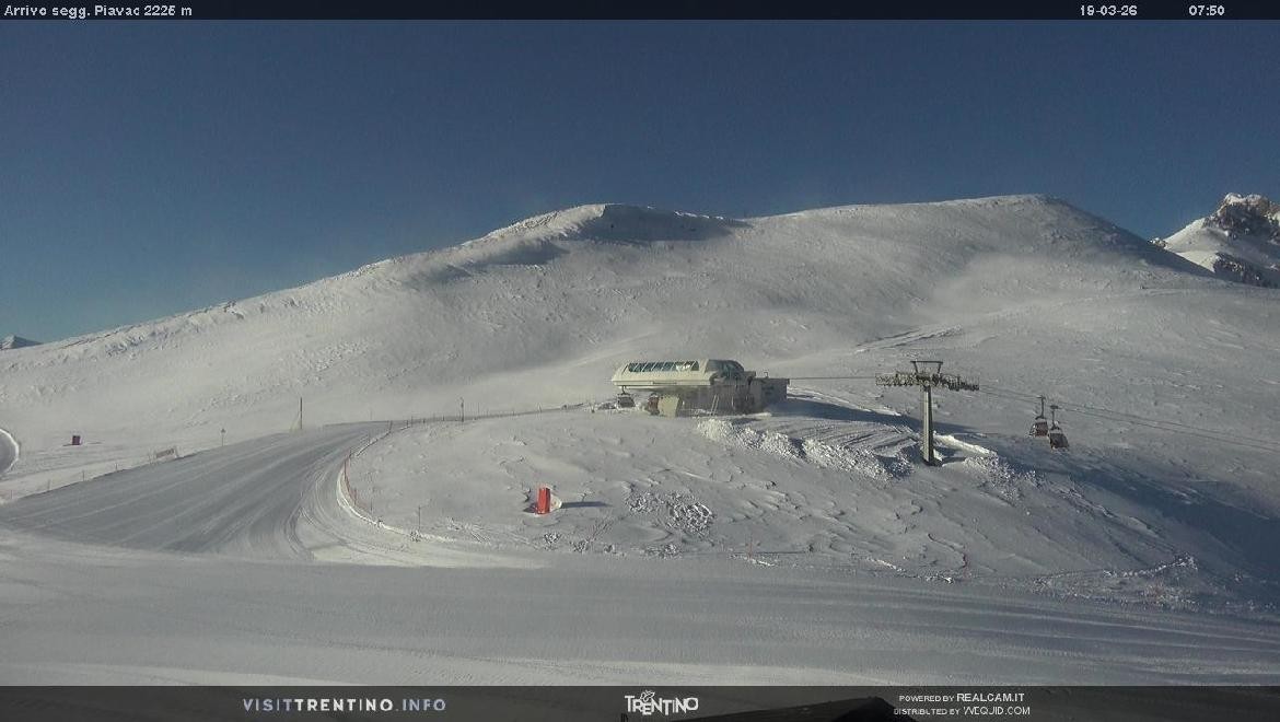 Archiv Foto Webcam Bergstation Piavac, Trentino