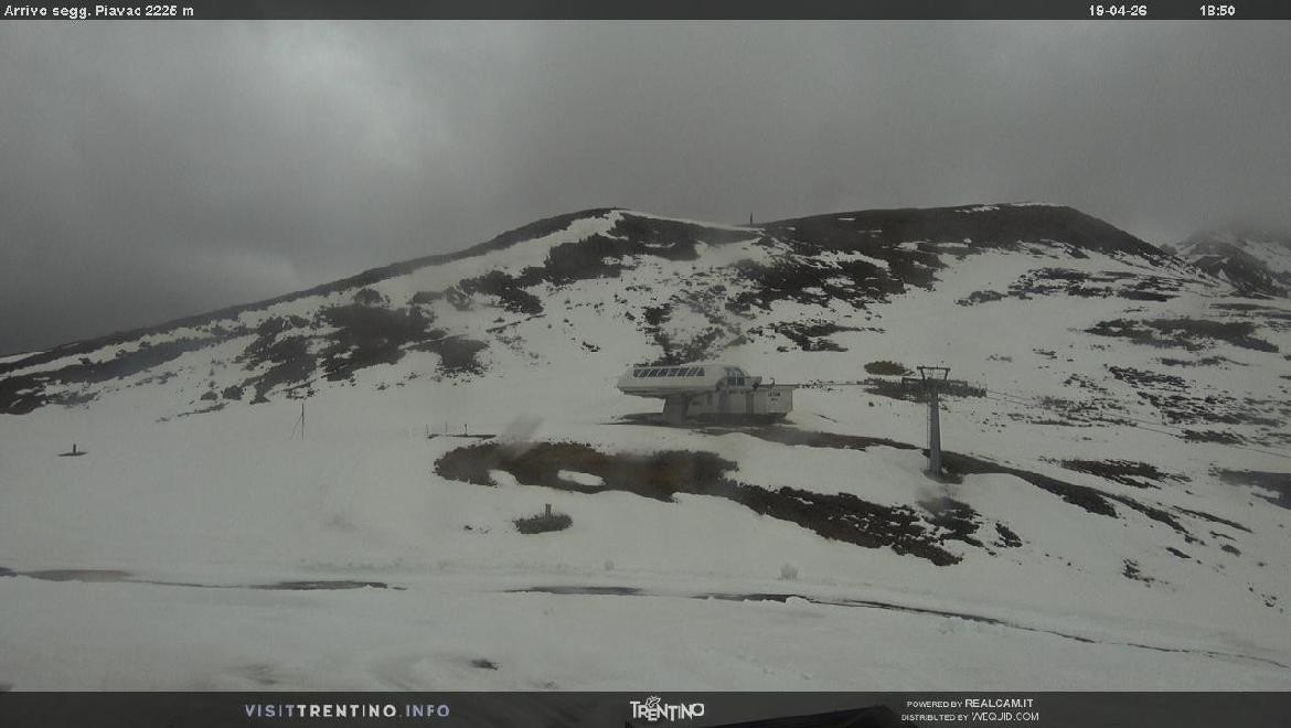 Archiv Foto Webcam Bergstation Piavac, Trentino