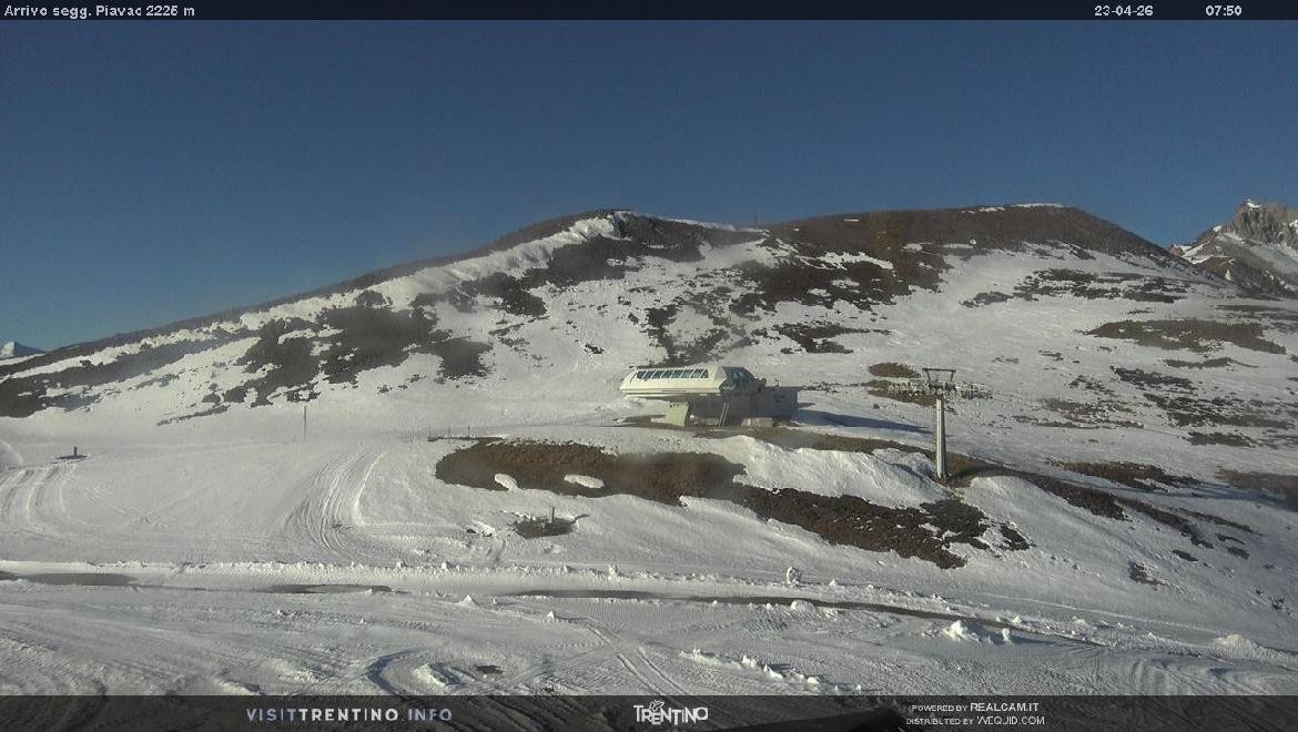 Archiv Foto Webcam Bergstation Piavac, Trentino