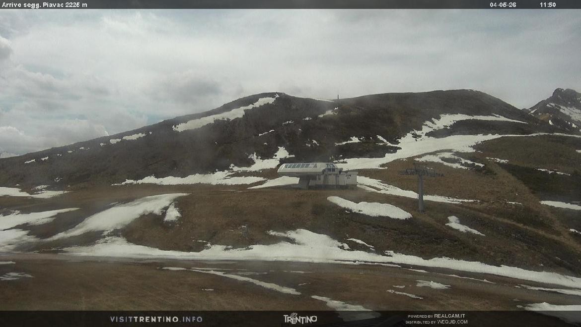 Archived image Webcam mountain station Piavac, Trentino