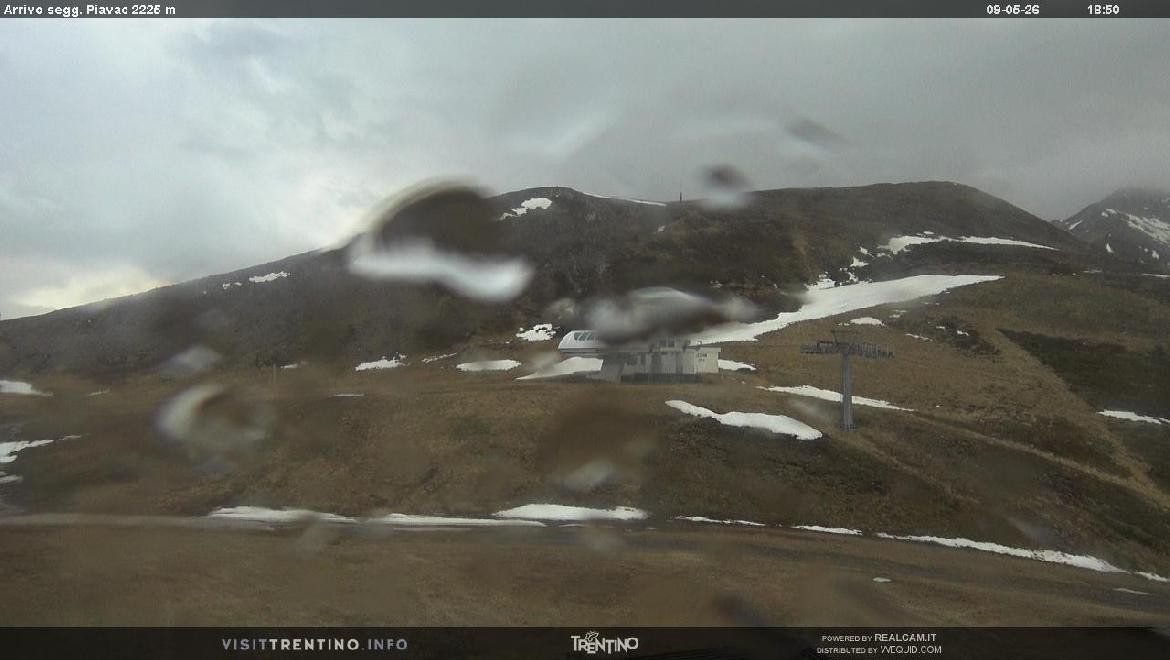 Archiv Foto Webcam Bergstation Piavac, Trentino