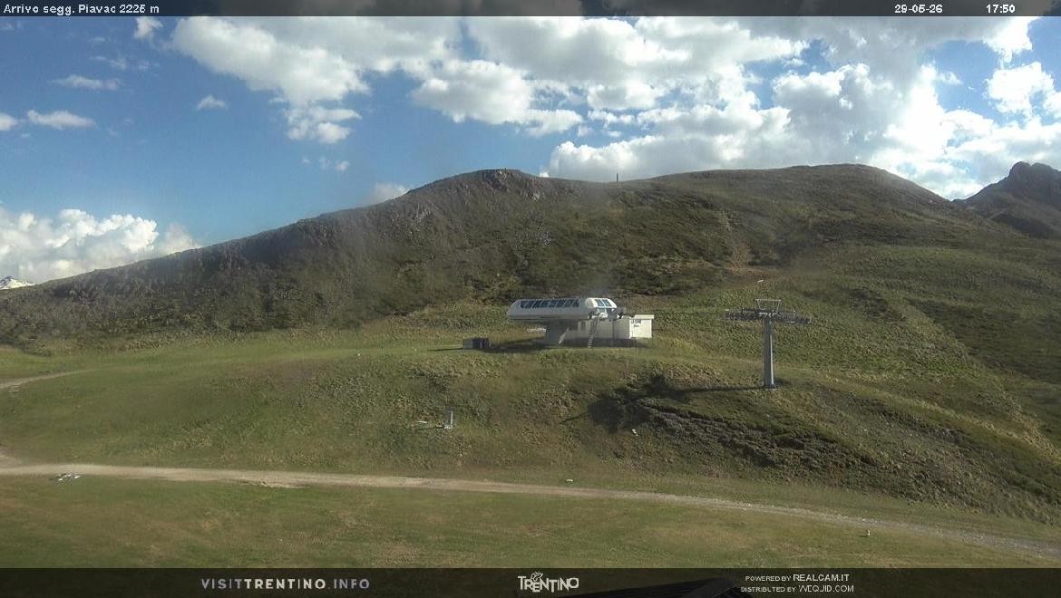 Archiv Foto Webcam Bergstation Piavac, Trentino