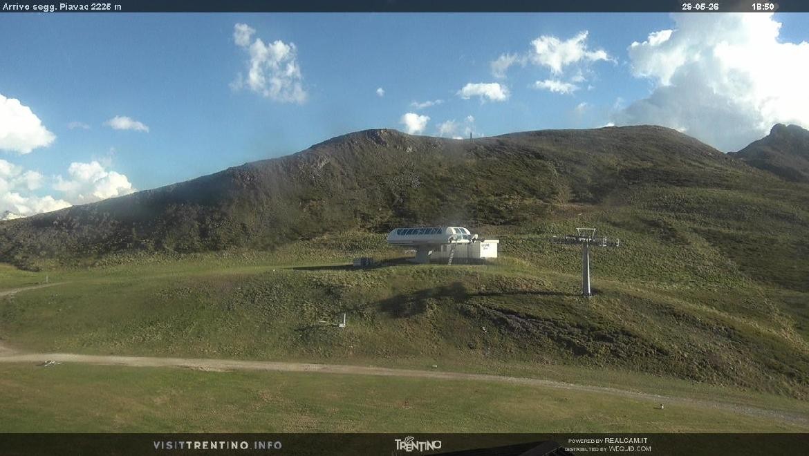 Archiv Foto Webcam Bergstation Piavac, Trentino