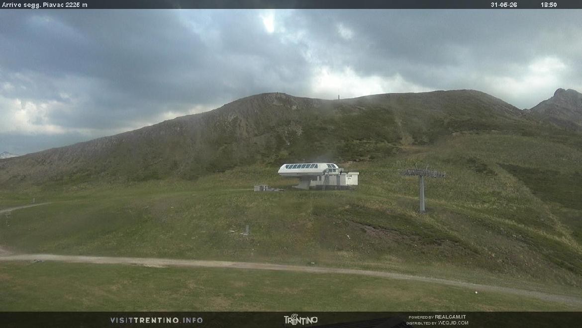 Archiv Foto Webcam Bergstation Piavac, Trentino