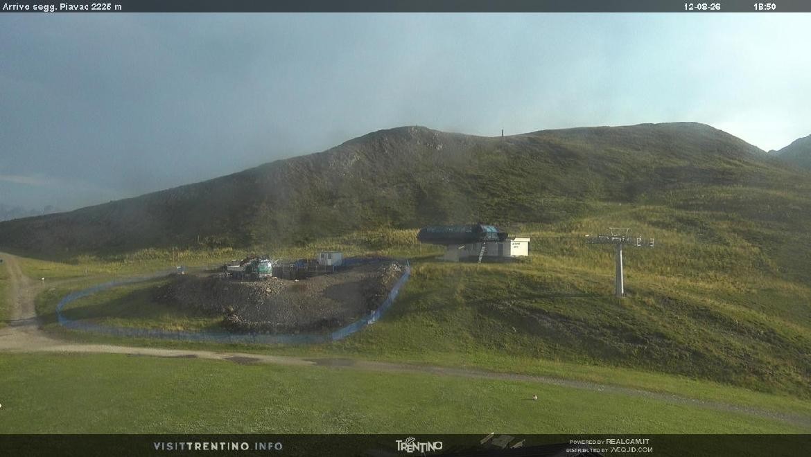 Archiv Foto Webcam Bergstation Piavac, Trentino