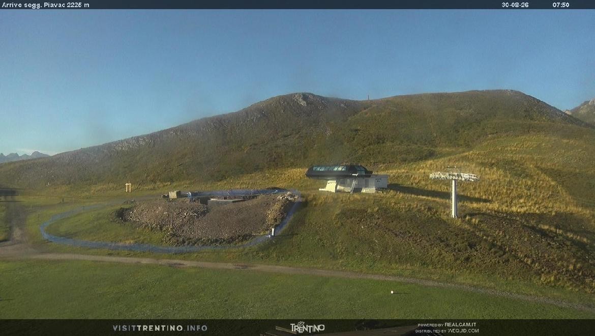 Archived image Webcam mountain station Piavac, Trentino
