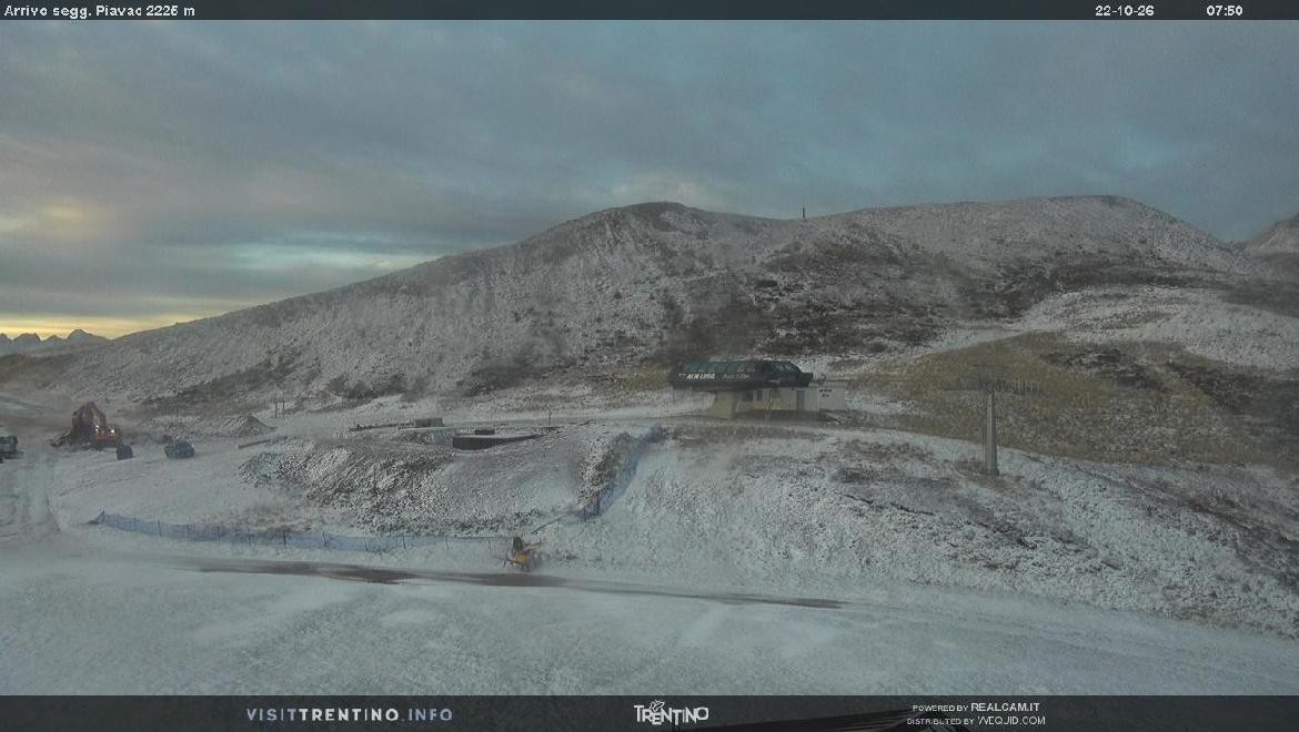 Archiv Foto Webcam Bergstation Piavac, Trentino