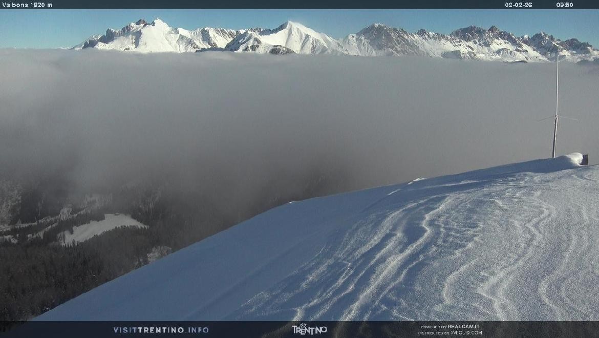 Archived image Webcam middle station alp Lusia, Trentino